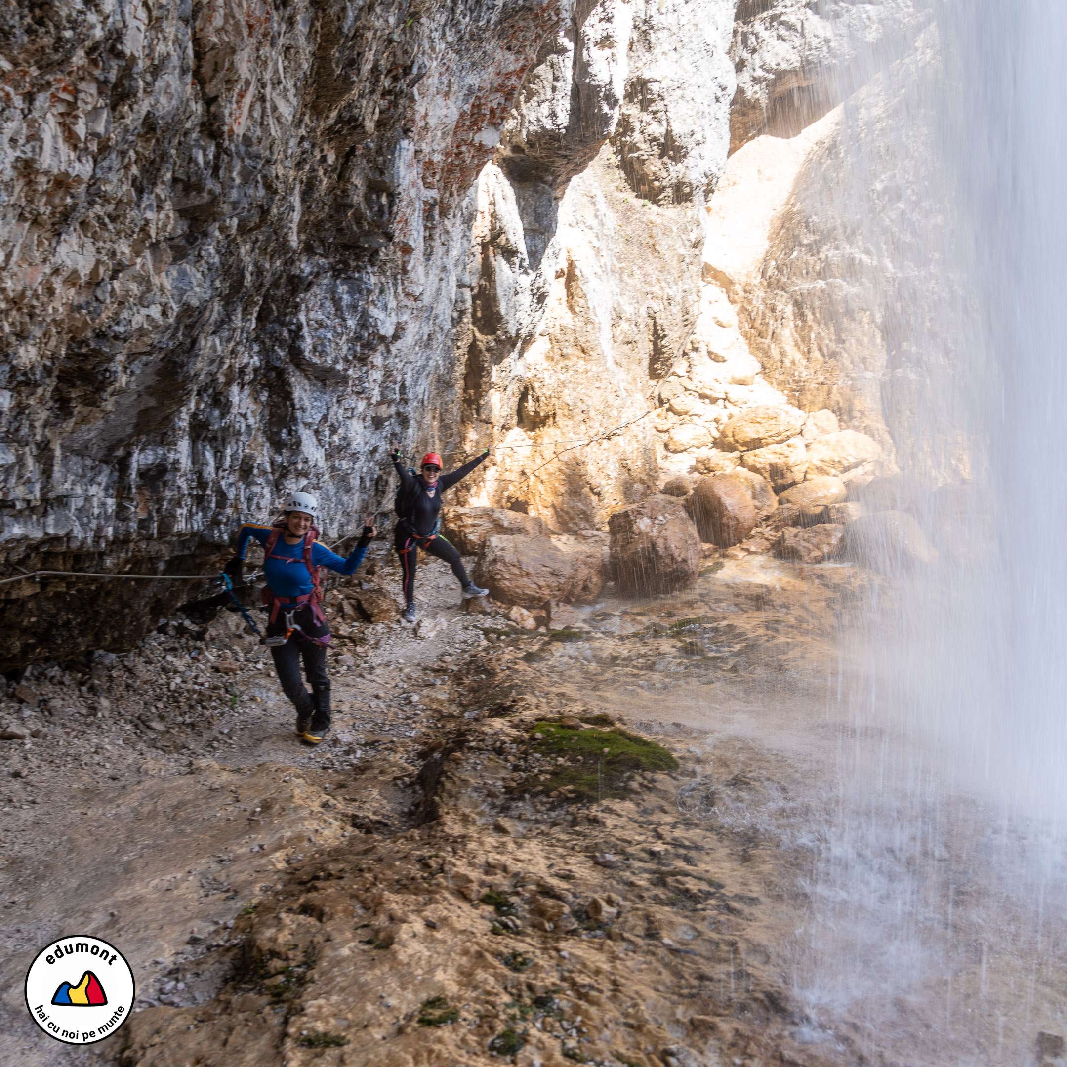 16 Tură de via ferrata pentru începători la Cascate di Fanes, în excursie în munții Dolomiți